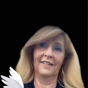 Meet your Posher, Roxanne